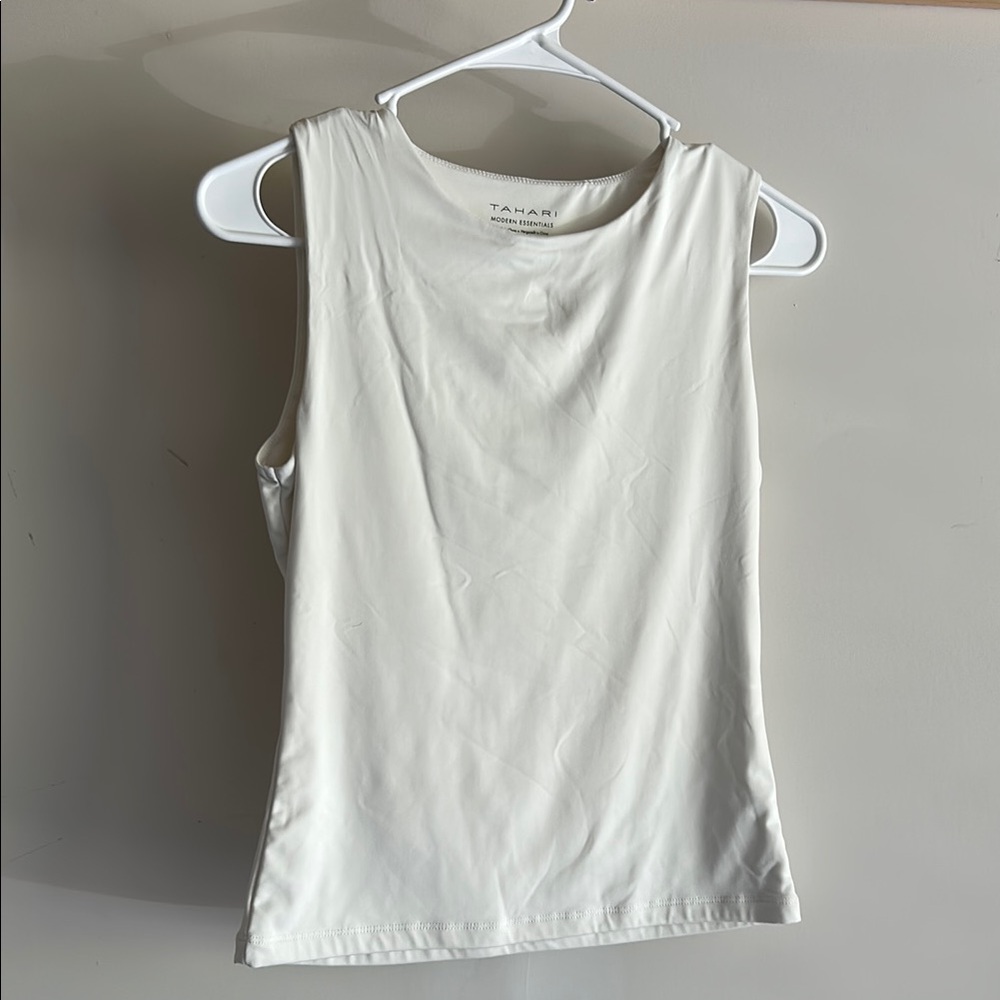 Tahari Women's White Sleeveless Top